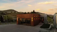 Ultra Luxury Chelan Lake House w/ Sauna, Steam Room, Cold Plunge, and Hot Tub