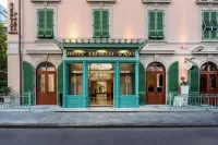 ホテル エルコリーニ & サヴィ のホテル