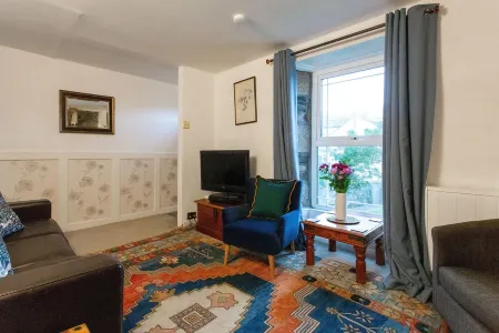 Cosy Cottage In The Heart Of Porthleven by Porthleven and Lizard Holidays