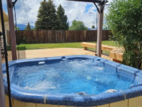 Elevated Escape With Hot Tub Hotels in Leadville