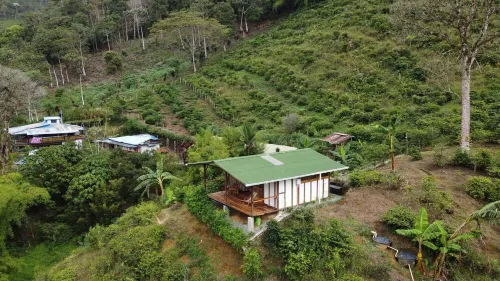 MoiraEcolodge - El Porvenir Cabin. Relax and rest in our space