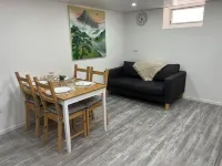 "Merys Home" only 7 minutes away from Legoland excellent location