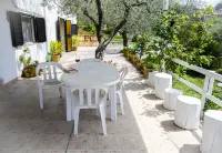 IL CORBEZZOLO in a residential area not far from the chaos of the city.