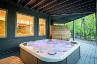 Wintergreen 5BR with Hot Tub, Sauna, Firepit