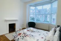 Newly refurbished two bedrooms flat Hotels in Saint Leonards