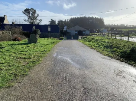 Flo's bed and breakfast, in the countryside 5 minutes from the sea.