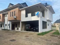 Modern 4-Bedroom Home in Private New Owerri Estate Hotels in 
