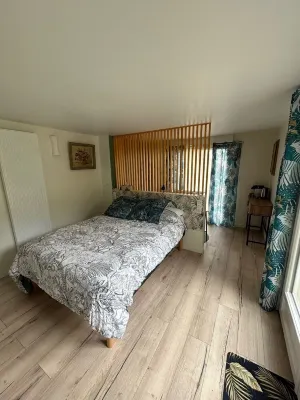 On the Hydrangea Trail Отели рядом с достопримечательностью «Des Heures Dehors»