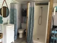 Cozy Felicia Bungalow Hotels in Macon County