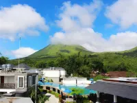 Grand Master Villa Tomohon Hotels in Tomohon