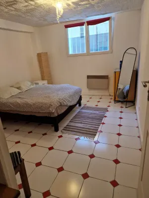 Un Appartementspacieux Calme Limite Vincennes Hotels near Japanese Garden