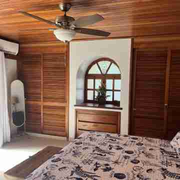 Delightful centrally located Simpson Bay Yacht Club condo. Rooms