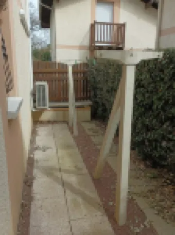 Close to the port and all amenities.