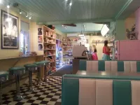 Sjarmerende Hytte i Strandkanten i Sandefjord Hotels in Sandefjord