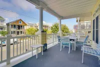 Sunny Ocean City Retreat ~ Qtr-mi to Beach! - 3-Star