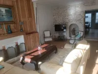 Charming house in the heart of Saint Martin de Ré Hotel di Saint-Martin-de-Re