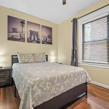 NEW 3BR/2Bath, 5 Beds, 10 Min to NYC-Sleeps 7 Отели рядом с достопримечательностью «Washington St»