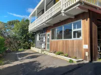 Private studio with your own waterfall garden and 5 minute walk to Hospital