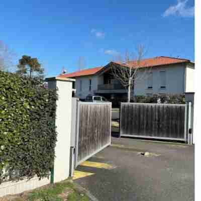 T2 Boho by the lake Hotel Exterior