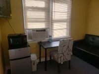 1-bedroom in Capitol Heights near Washington DC & metro train station Hotels in Seat Pleasant
