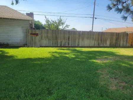 Stone Hearth Cottage in tranquil Clovis