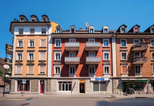 이지호텔 취리히 리마트플라츠 로비 모습