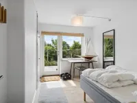 "Tonia" - 290m from the Sea