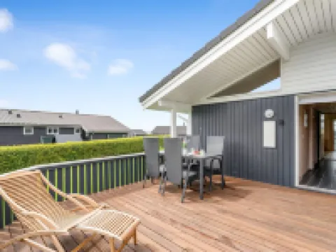 "Lucio" - 350m to the Fjord