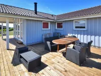 "Fenia" - 350m to the Fjord Hotels in Vinderup