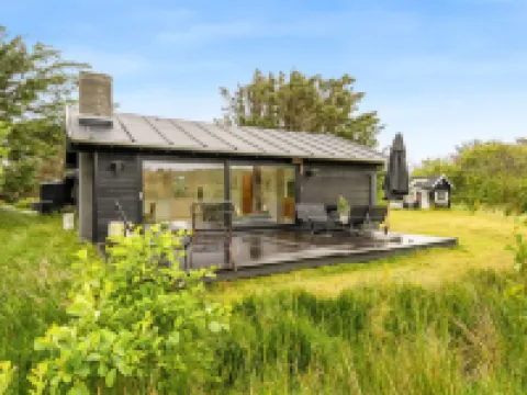 "Mintha" - 400m from the Sea