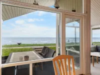 "Aswith" - 5m from the sea