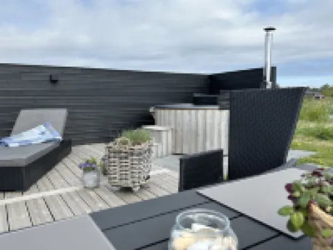 "Frithbjorn" - 900m from the Sea Hoteles en Jerup