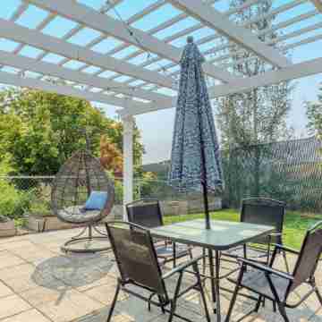 Bright, Single-level 2BR/2BA Townhome with Open Living Spaces and Relaxing Patio Hotel Exterior