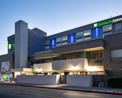 Holiday Inn Express & Suites LOS ANGELES DOWNTOWN WEST by IHG Hoteles cerca de Barrio coreano (Koreatown)