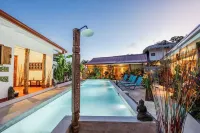 Bali Style Boutique Hotel - Pools