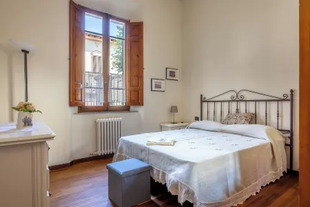 Casa Olivia with Garden and Wifi