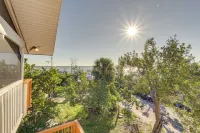 Little Gasparilla Island Paradise: Walk to Beach! - Homestays