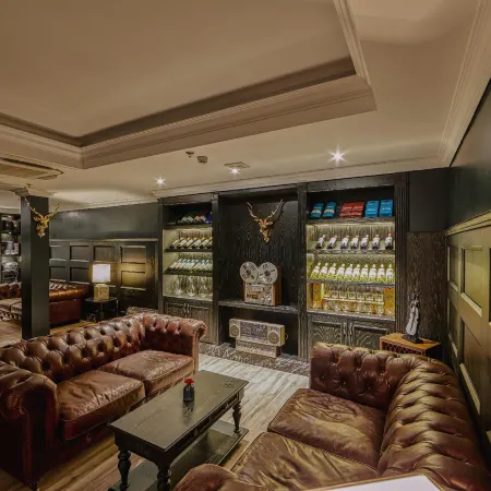 Hotel DMelin Отели рядом с достопримечательностью «Пляж Фронт-Бич»