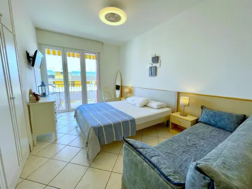 Apartment near Venice with Sandy Beaches