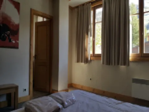 Modern Retreat for 8 Guests Hotels in Venosc