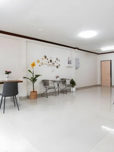 รูปภาพของ2B Cozy Hostel ตรัง
