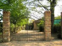 Tuscan Charm: Frassini Cottage