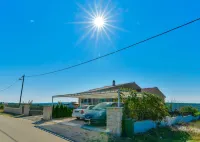 데벨야크의 빌라, 프라이빗 풀 있음