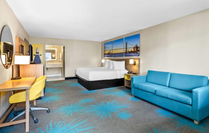 Days Inn by Wyndham Goose Creek