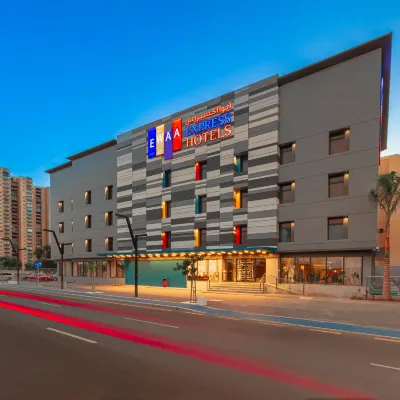 Ewaa Express Hotel - Al Shati Hotels near Globe Roundabout