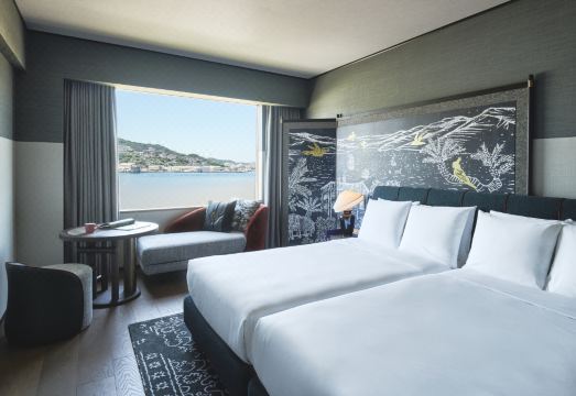 1. 호텔 인디고 나..