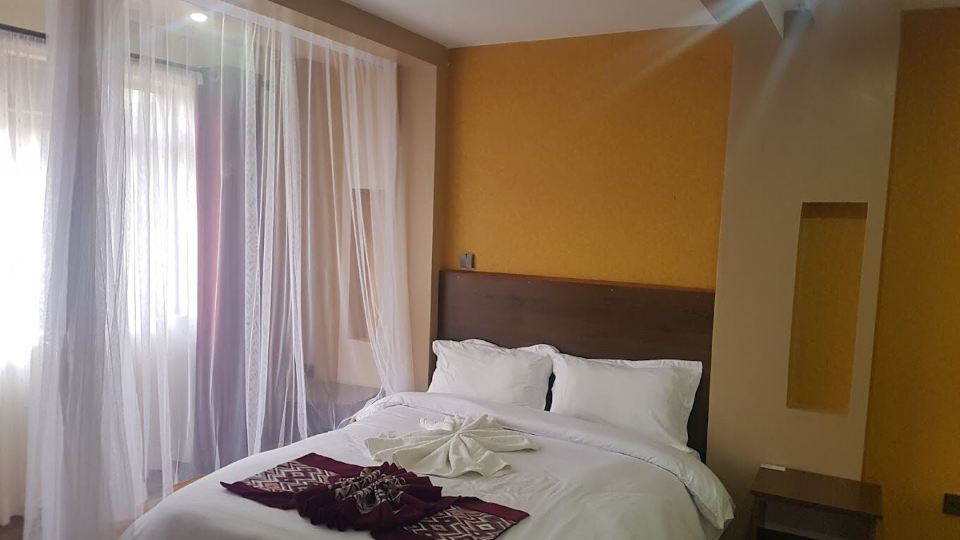 Lysak Haven Park Hotel