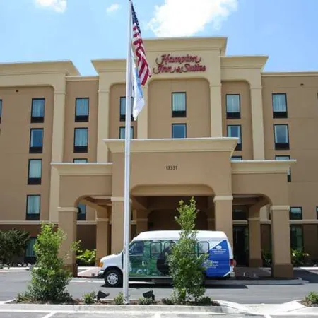 Hampton Inn & Suites Jacksonville-Airport