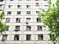 Hotel Gran Palace Отели рядом с достопримечательностью «Торговый центр Vivo Centro»