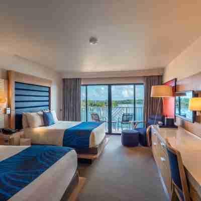 Grotto Bay Beach Resort Rooms